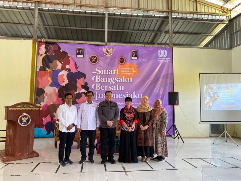 KETUA RMB UIN SSC JADI MODERATOR SOSIALISASI LITERASI DIGITAL BNPT-FKPT JABAR